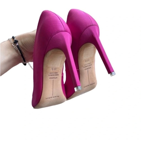 BLACK SUEDE STUDIO Tre 100 Crystal-Embellished Satin Pumps Size 7 - Picture 6 of 7